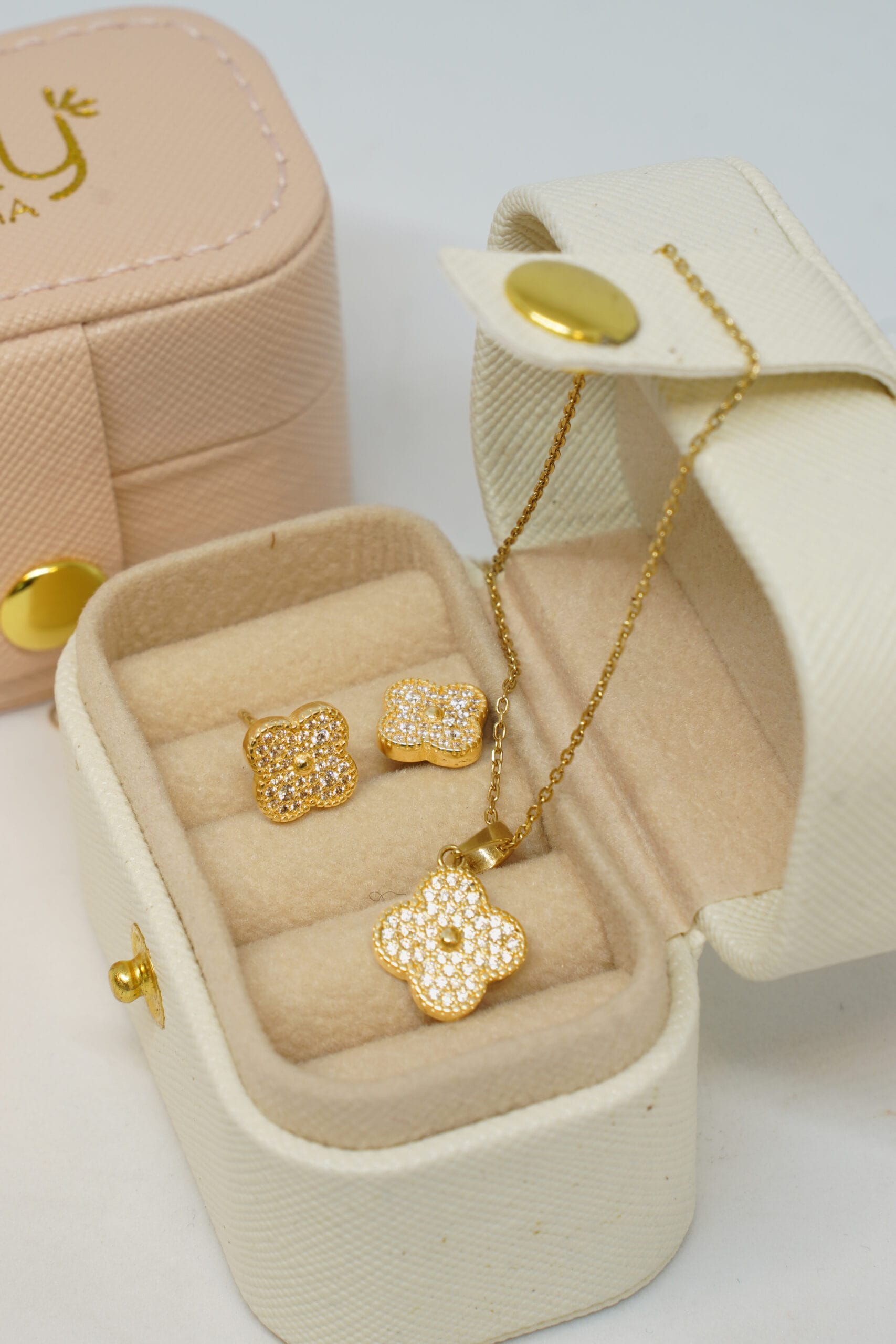 DSC04879 Set Flor Tendencia - Imagen 1