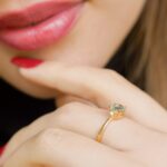 Anillo aguamarina y diamantes - Imagen 2