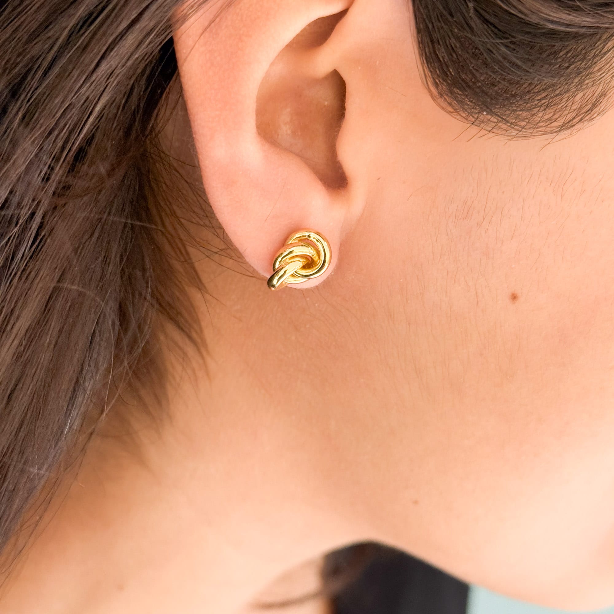Aretes Entrelazados