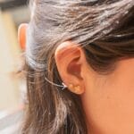 Aretes flores tendencia con tornillo - Imagen 2